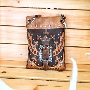 Leather and Turquoise Crossbody Purse!